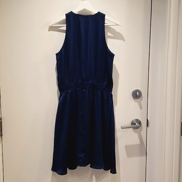Banana Republic Sleeveless Dress - 6 - Picture 5 of 6